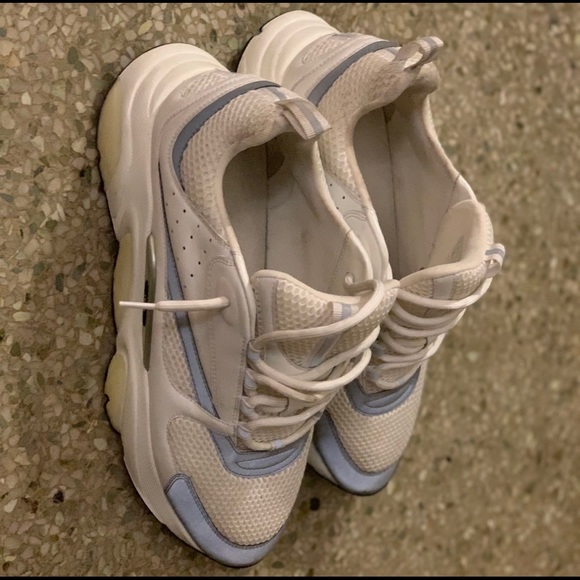 Doir b22 ( must meet up in person) - Picture 3 of 5